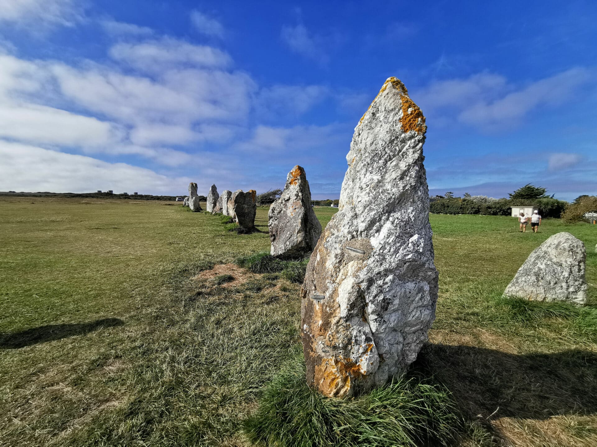 Presqu'ile de Crozon :  Alignements de Lagatjar presqu'ile de crozon proche des chambres d'hôtes à locronan